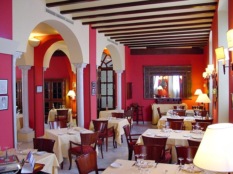 Hotel Alcazar De La Reina Carmona  Bagian luar foto