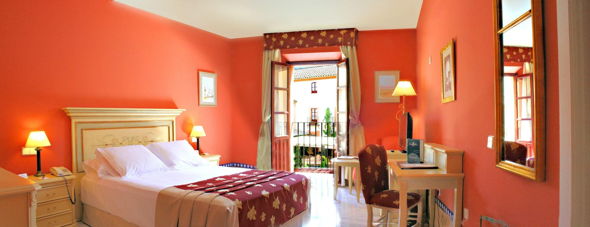 Hotel Alcazar De La Reina Carmona  Bagian luar foto